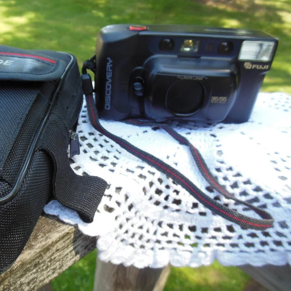 camera film 35 mm Fuji brand Discovery 160 Teledate model generic case included